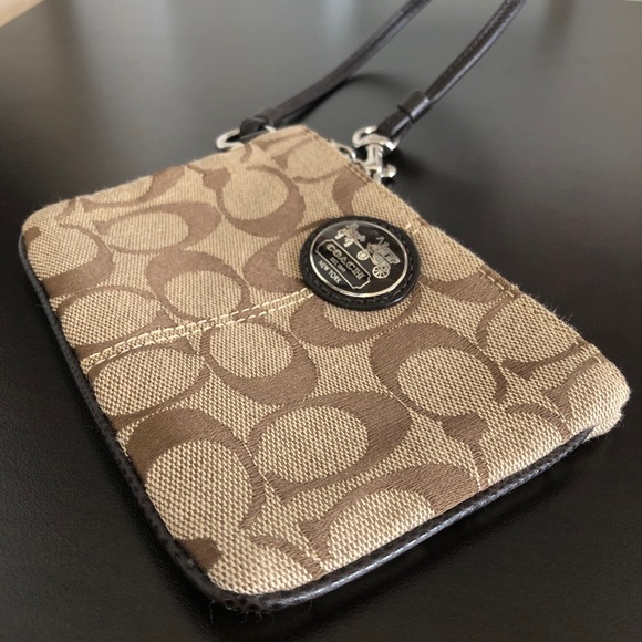 Coach Wristlet - Picture 3 of 5